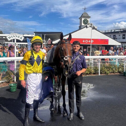 Hungry Hill wins at Uttoxeter - O'Neill Racing