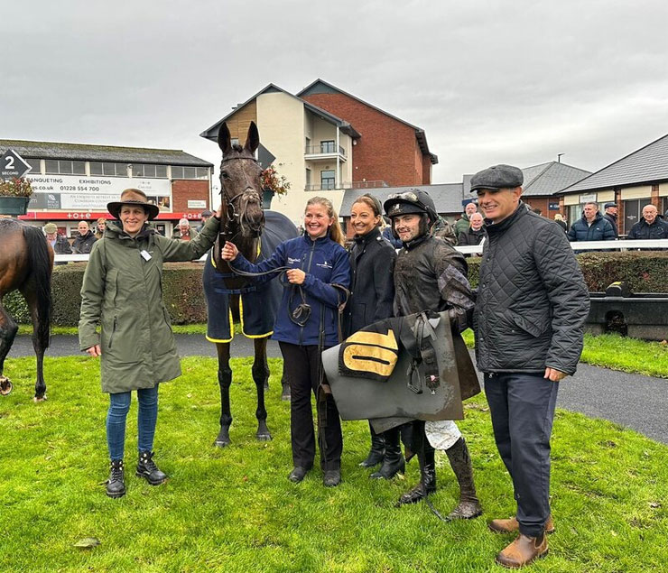 O'Neill Racing - Mellificent wins on hurdling debut