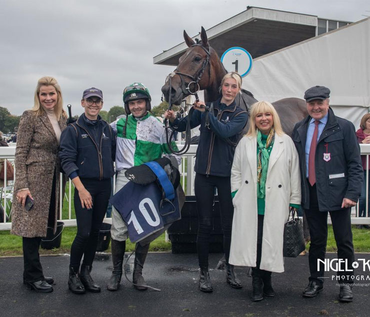 O'Neill Racing - Wellington Arch impresses on debut