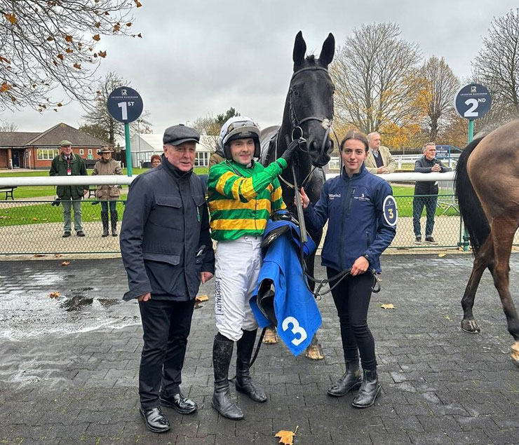 O'Neill Racing - Hasthing wins on hurdling debut at Leicester