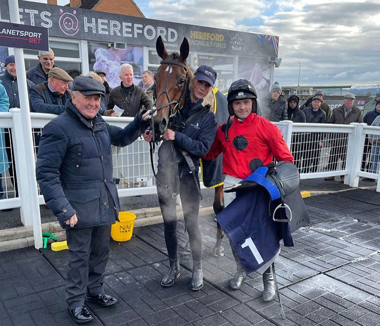 O'Neill Racing - Magic Seven wins again at Hereford