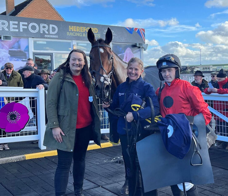 O'Neill Racing - Magic Seven wins at Hereford