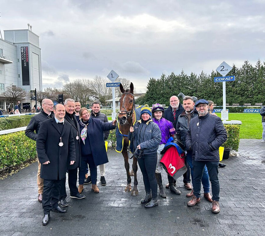 Collectors Item wins at Kempton | Race Updates | O'Neill Racing