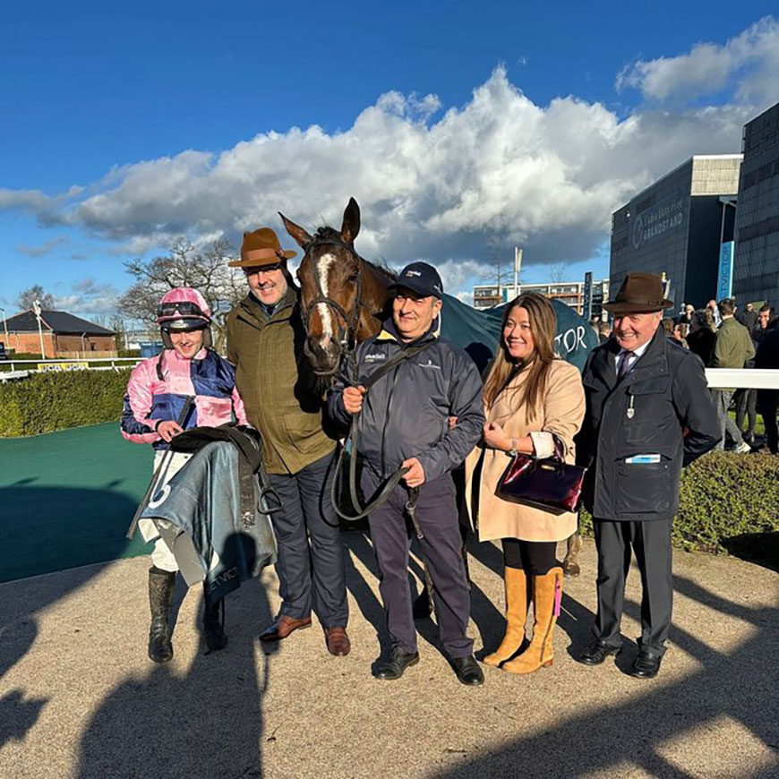 All The Glory takes the glory at Newbury | Race Updates | O'Neill Racing