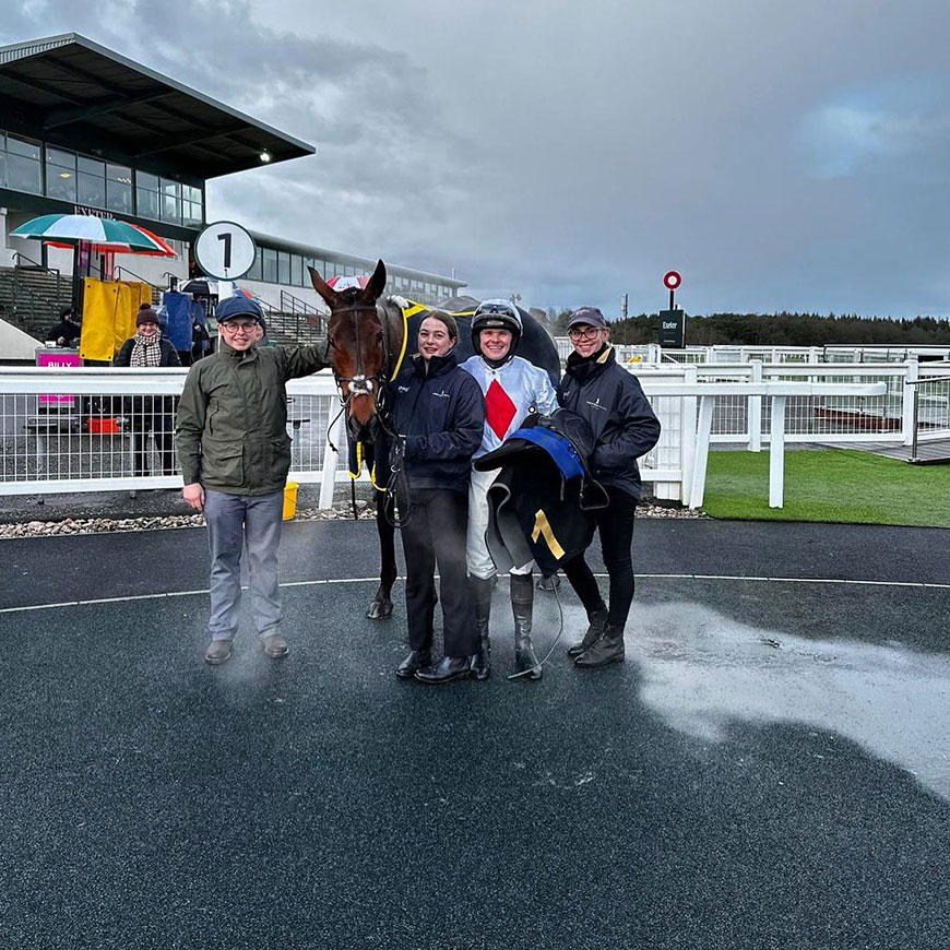 Bill Joyce makes it two in a row at Exeter | Race Updates | O'Neill Racing