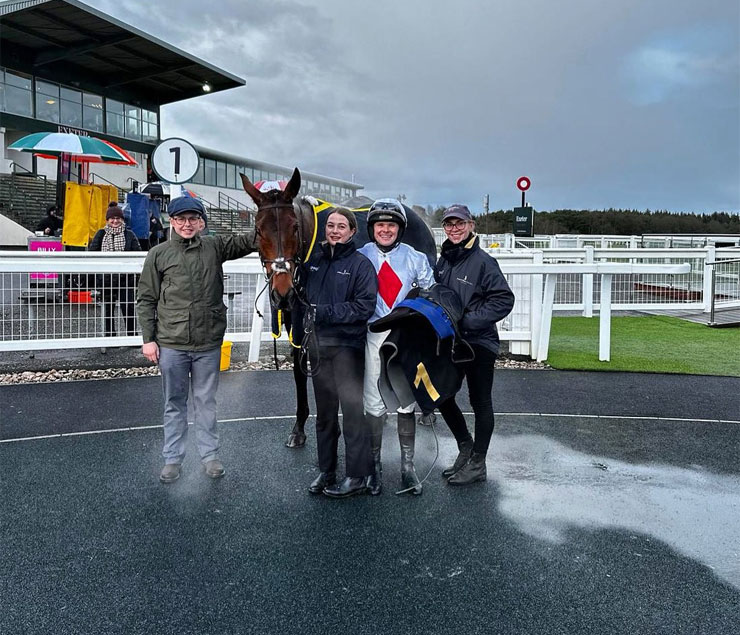 O'Neill Racing - Bill Joyce makes it two in a row at Exeter