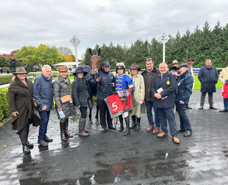 Circuit Breaker victorious on hurdling debut at Kempton - O'Neill Racing