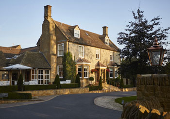O'Neill Racing | Contact Us | Place to Stay | Dormy House