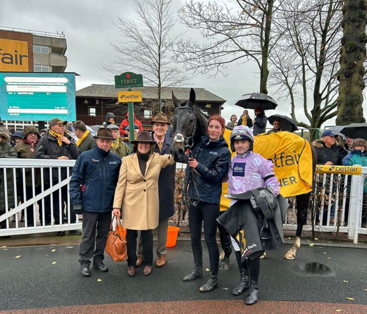 O'Neill Racing - Roadlesstravelled continues his unbeaten run with Grade 2 victory at Haydock