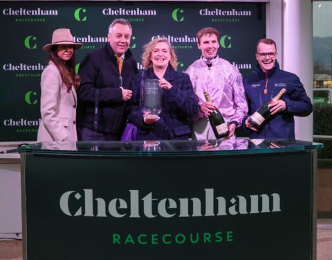 Wreckless Eric bounces back to win at Cheltenham - O'Neill Racing