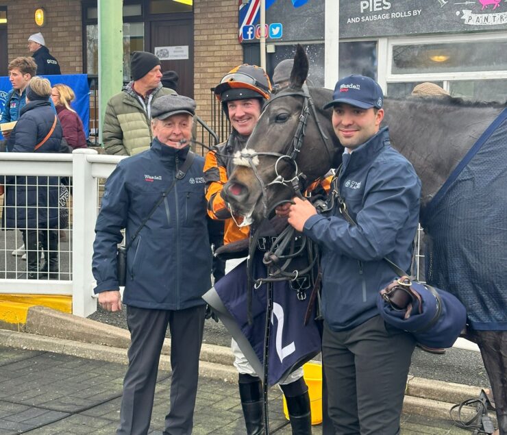 O'Neill Racing - Sayva makes it two wins in a row with victory at Hereford