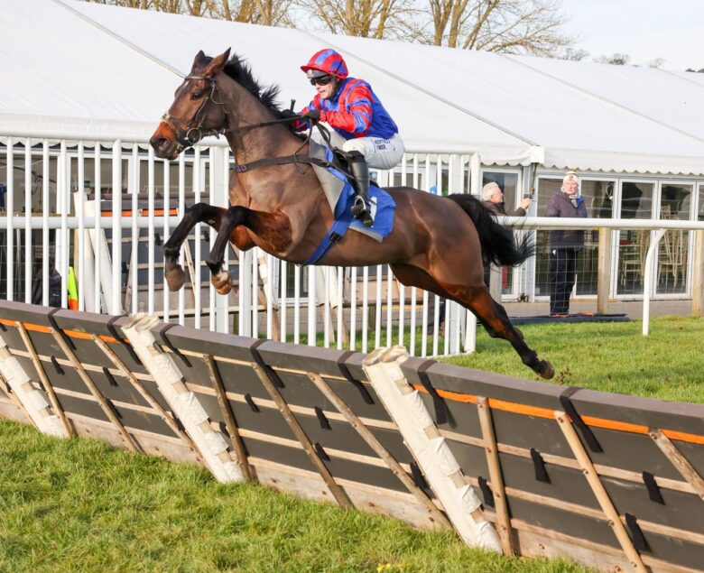 We’re Red And Blue makes it a Valentine’s double at Kelso - O'Neill Racing