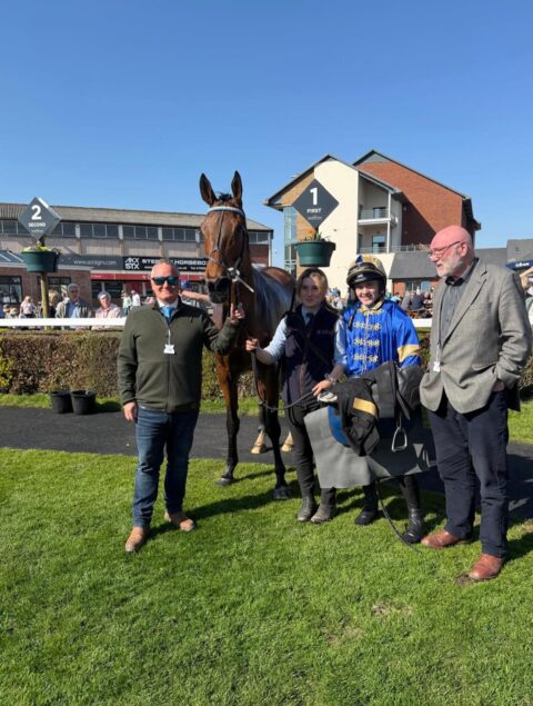 Mt Fugi Park gets off the mark over fences at Carlisle - O'Neill Racing