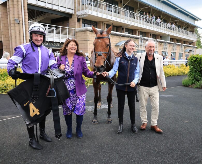 The Long Walk wins at Warwick - O'Neill Racing