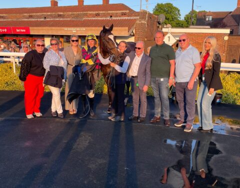 Mammies Boy back to winning ways at Warwick - O'Neill Racing
