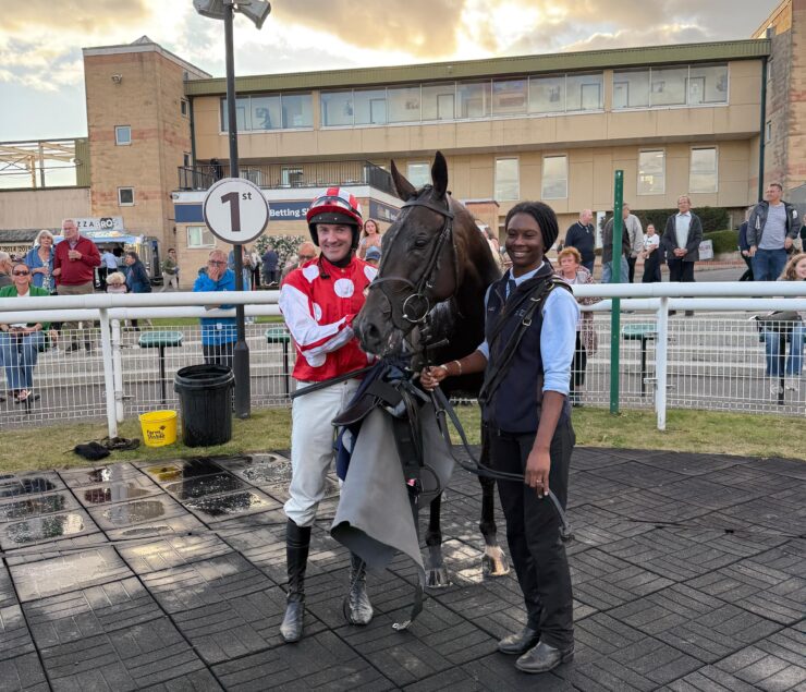 O'Neill Racing - Cawthorne Banker wins at Fontwell
