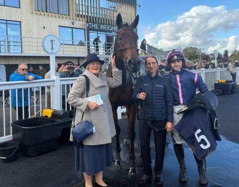 Highlands Legacy wins on chase debut at Worcester - O'Neill Racing