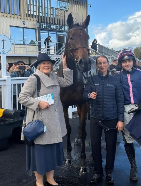 Highlands Legacy wins on chase debut at Worcester - O'Neill Racing Highlands Legacy wins on chase debut at Worcester - O'Neill Racing