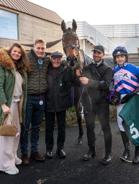 Noonetellsmenothin wins on hurdle debut at Catterick - O'Neill Racing