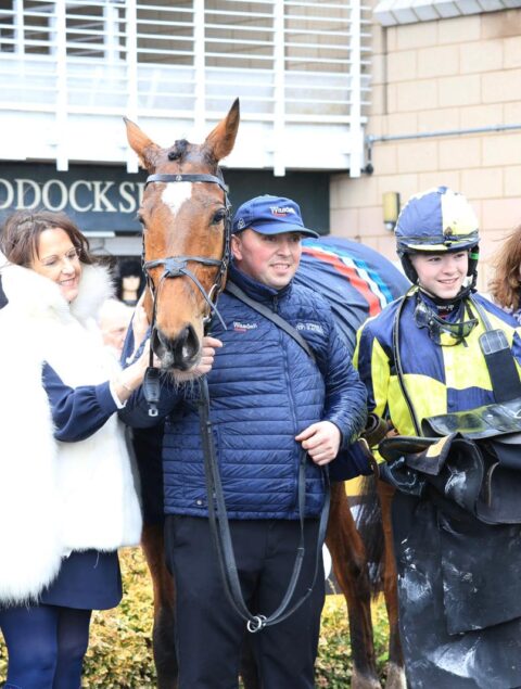 Mr Griffiths gives Freddie Robson his first win - O'Neill Racing