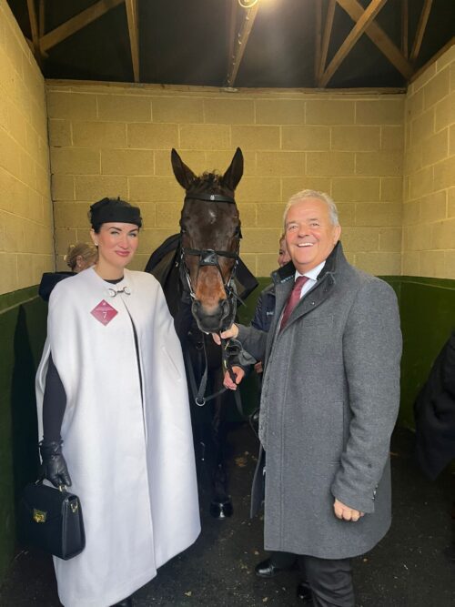 a1ed90fb-d7c0-498d-9c6c-39b8228a044d