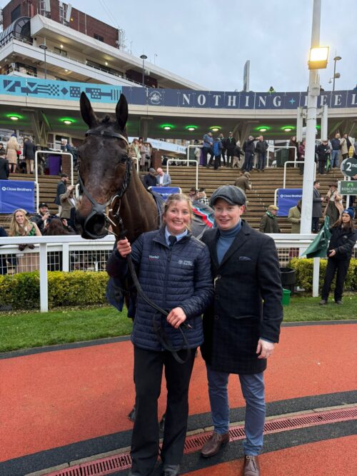 ca5184f1-39d4-42ab-ab3d-33935685a05d