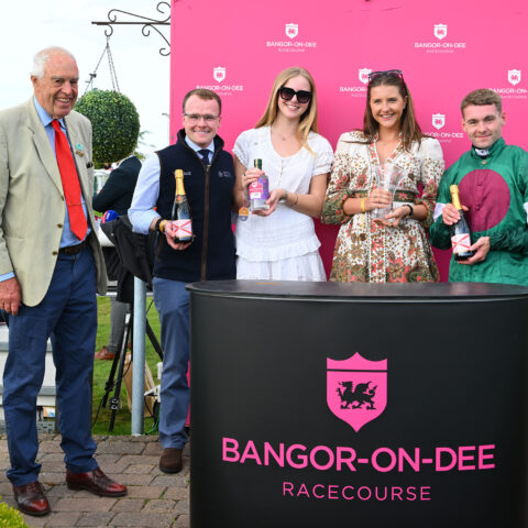 Camshaft wins at Bangor - O'Neill Racing
