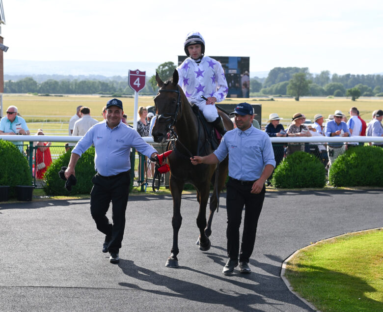 Country Park gets off the mark at Bangor - O'Neill Racing