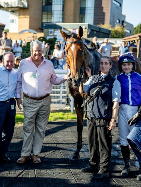 Yes Day gets back to winning ways at Fontwell - O'Neill Racing